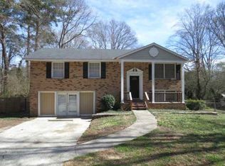 6410 Valley Dale Dr, Riverdale, GA 30274