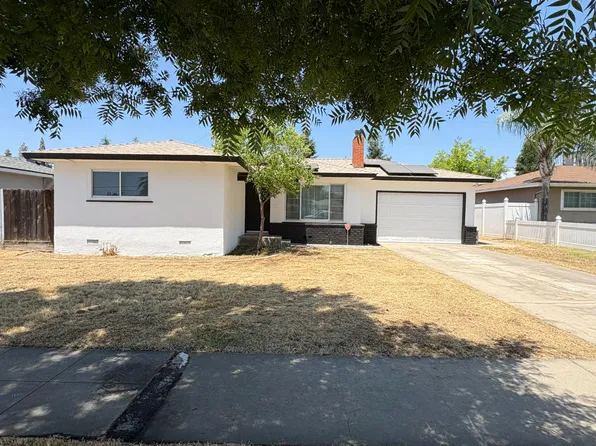4403 E Buckingham Way, Fresno, CA 93726