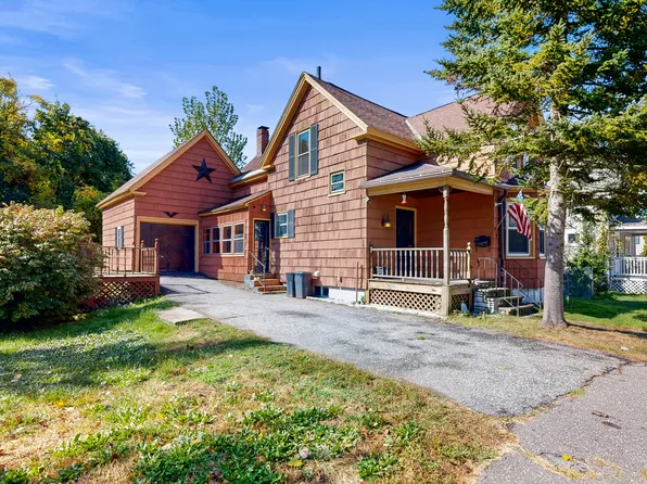 17 Green Street, Lewiston, ME 04240