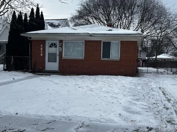 5626 Merrick St, Dearborn Heights, MI 48125