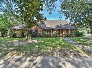 5102 Braesheather Dr, Houston, TX 77096