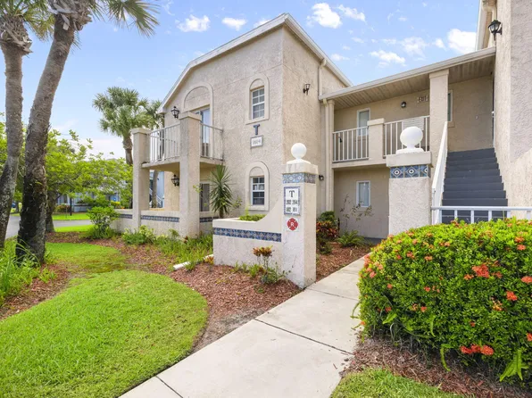 1604 SE Green Acres Circle #T202, Port St Lucie, FL 34952
