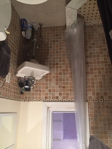 2nd image of 405 Monroe St APT 3