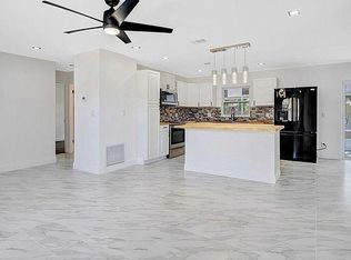 8185 Eider Dr, Orlando, FL 32825