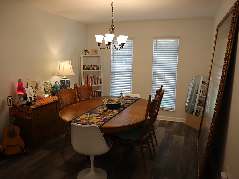 Chesterton Ct — Photo 7