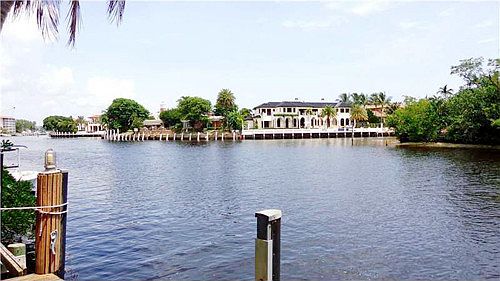 1st image of 61 Little Harbor Way