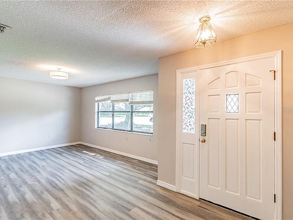 4th image of 1766 King Phillip Dr