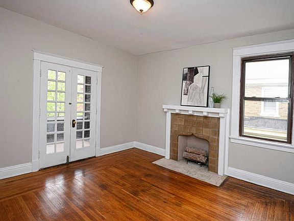 4th image of 791 E Mitchell Ave