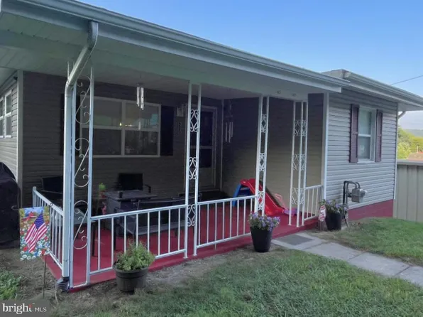 686 W Piedmont St, Keyser, WV 26726
