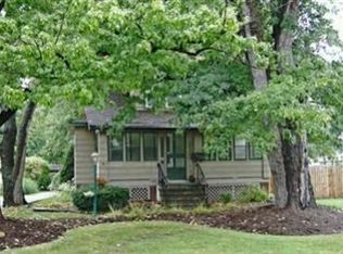 4587 Columbia Rd, North Olmsted, OH 44070