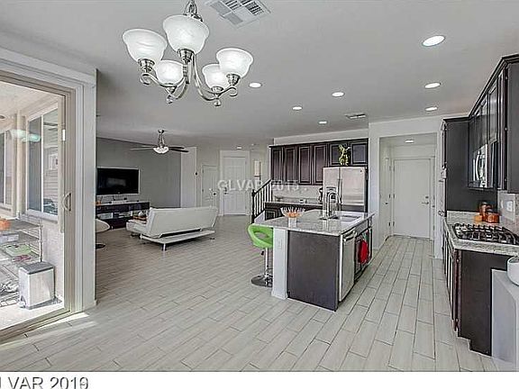 5th image of 10049 White Mulberry Dr