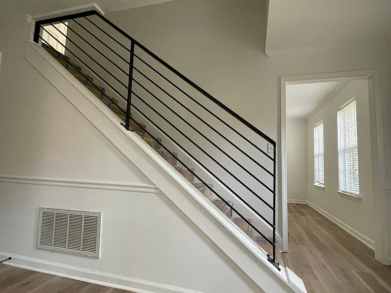 14421 Woodcreek Dr — Photo 22