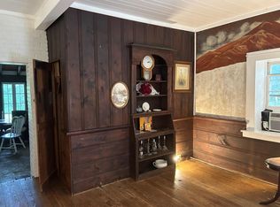 13103 Roanoke Rd, Westlake, TX 76262