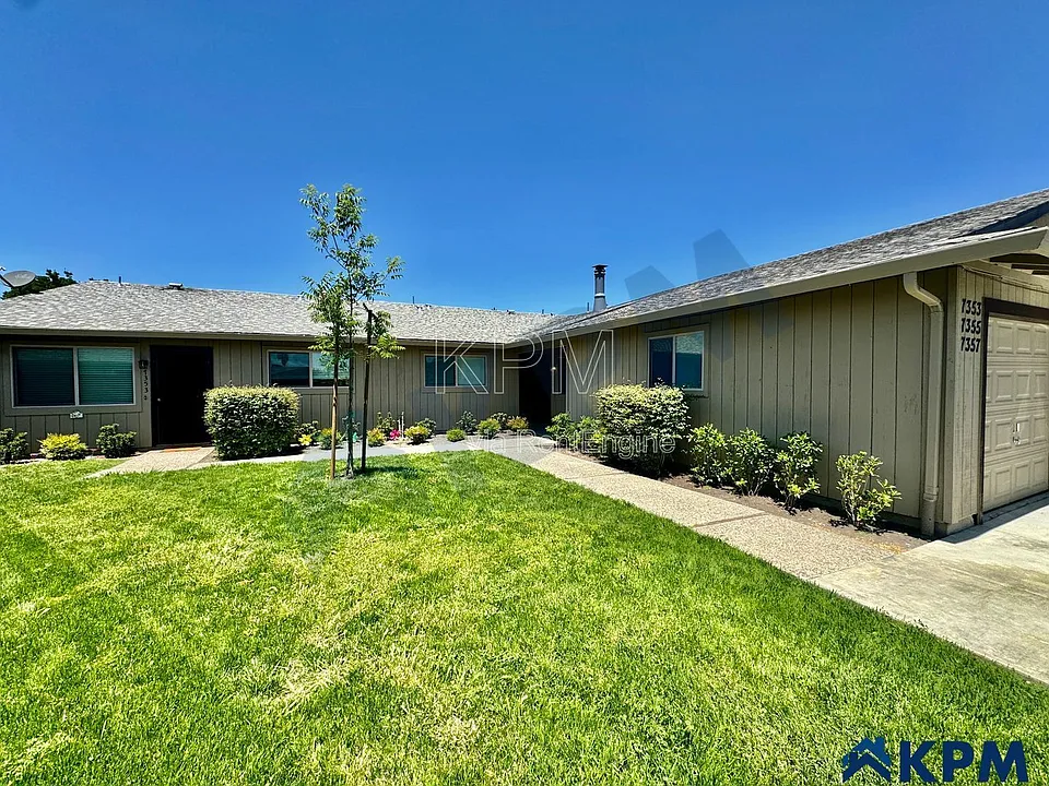 7355 Kelley Dr