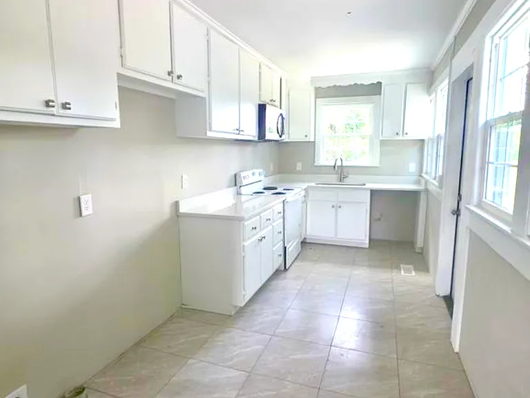 4542 Augusta Hwy — Photo 11