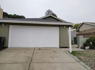 8481 Sunnybrae Dr, Sacramento, CA