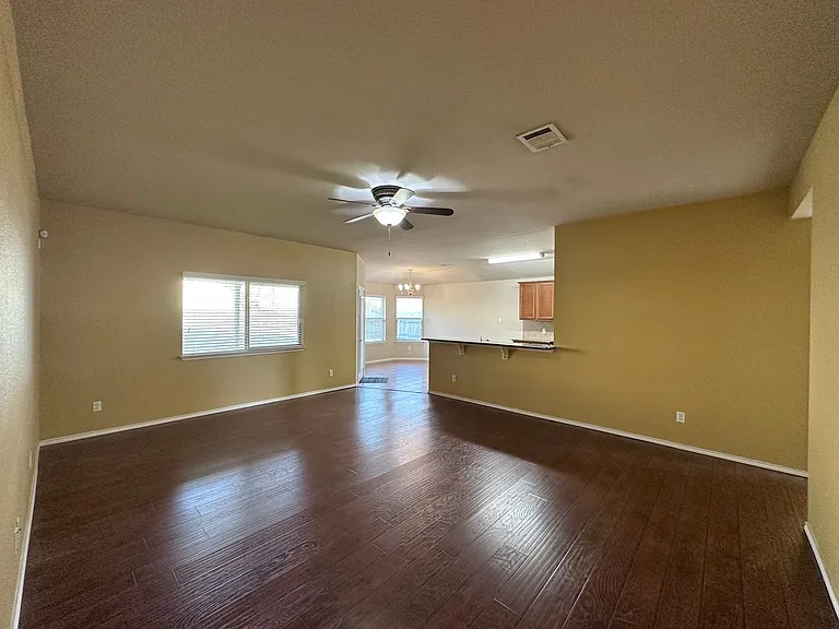 6806 Modesto Rd — Photo 3