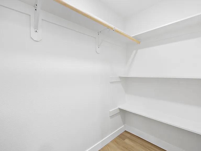 Helen St — Photo 11