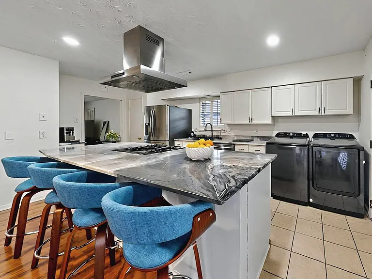 7305 Lehigh Dr — Photo 9