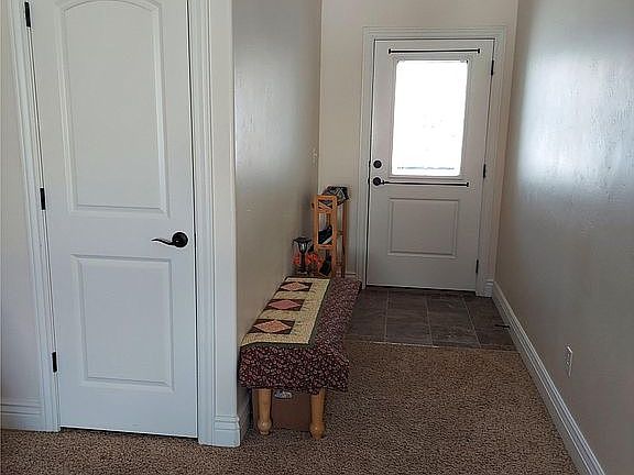 front door/entry way