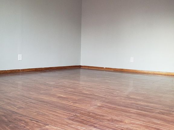 3rd image of 11 Plymouth Pl Unit 2
