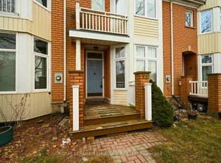 12 The Greenery W, Oakville, ON L6H 6J6