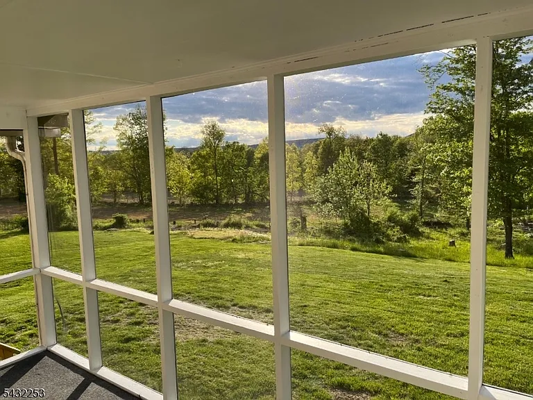 31 Countryside Rd — Photo 15
