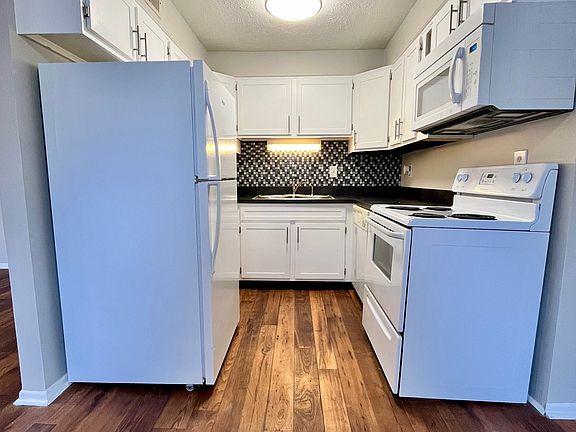 4th image of 2104 Vernon Ct #50aced765