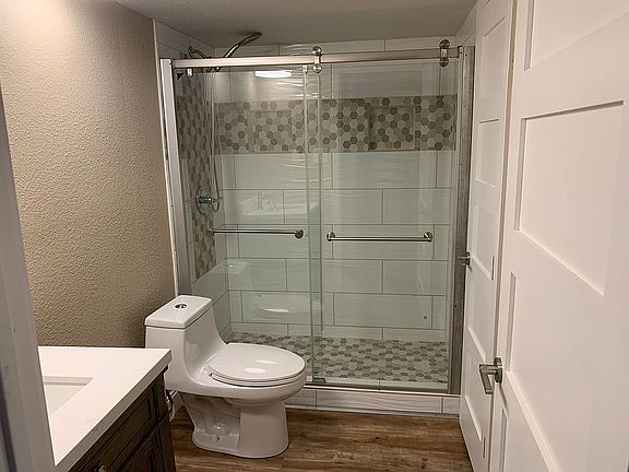 5th image of 7011 Millrace Dr