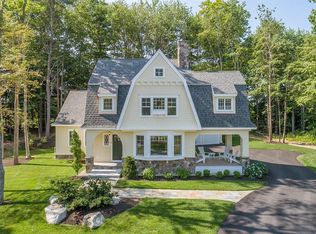 12 Commodores Way, Kennebunk, ME 04043
