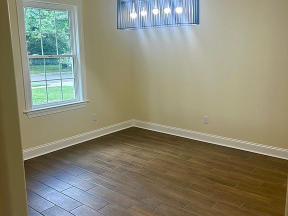 3rd image of 3410 Hallshire Dr #75