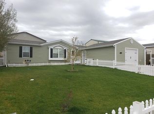 1602 Shadetree Ave, Gillette, WY 82716