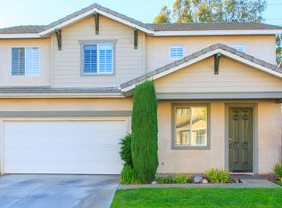 28041 Memory Ln, Valencia, CA 91354