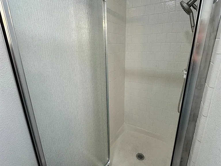 1415 E Rialto Ave #104 — Photo 21