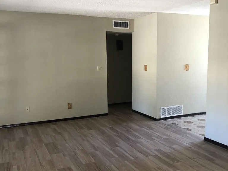 720 Espolon Dr — Photo 7