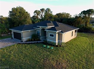 810 Sentinela Blvd, Lehigh Acres, FL 33974