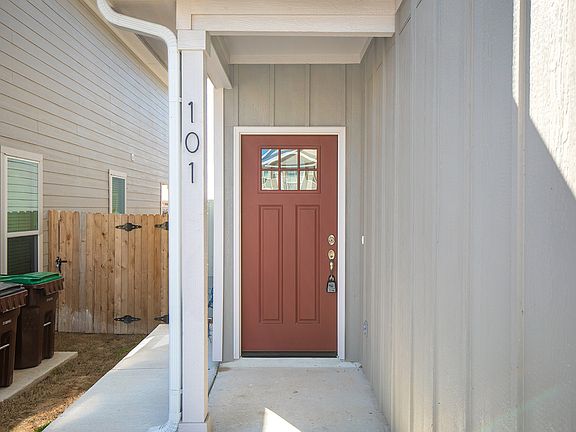 4th image of 7523 Gramercy Way Unit 101