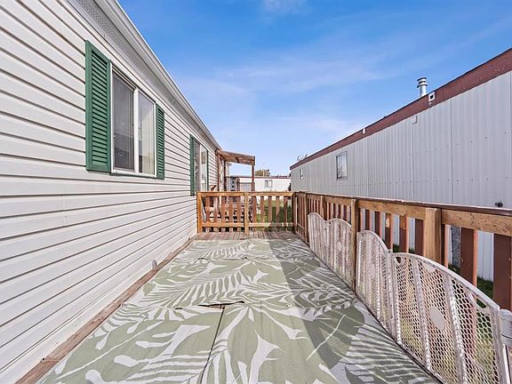 3rd image of 1101 84th St NE #332
