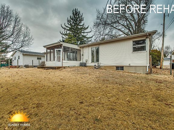 3rd image of 1818 Roseview Ln