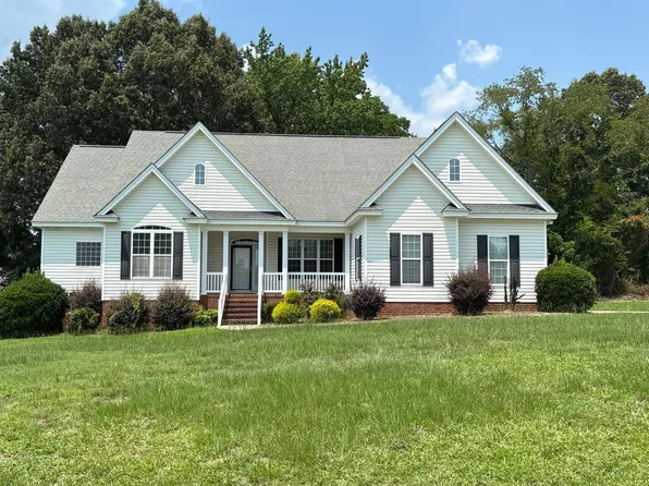 848 Duck Pond Rd, Nashville, NC 27856