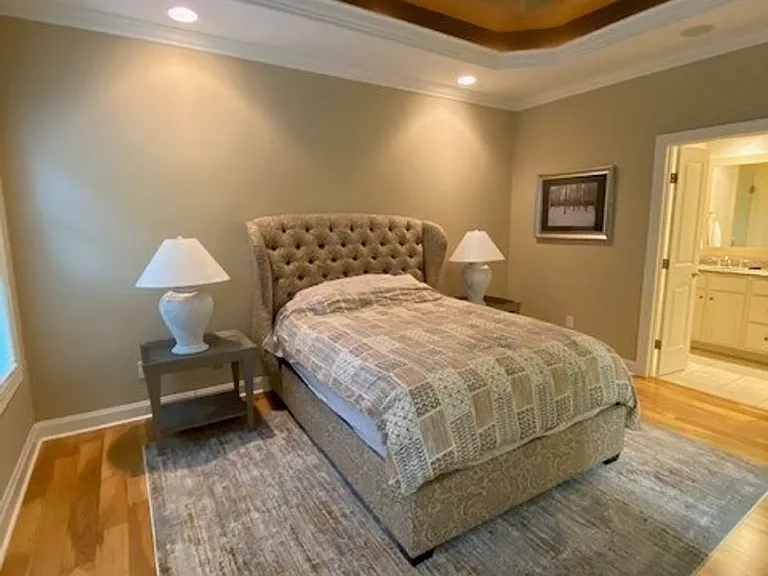 1333 Garden Springs Ct — Photo 24
