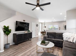 1180 E Hampton Ln, Gilbert, AZ 85295