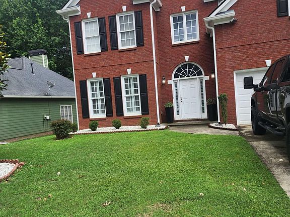 3rd image of 1955 Barrett Knoll Cir NW