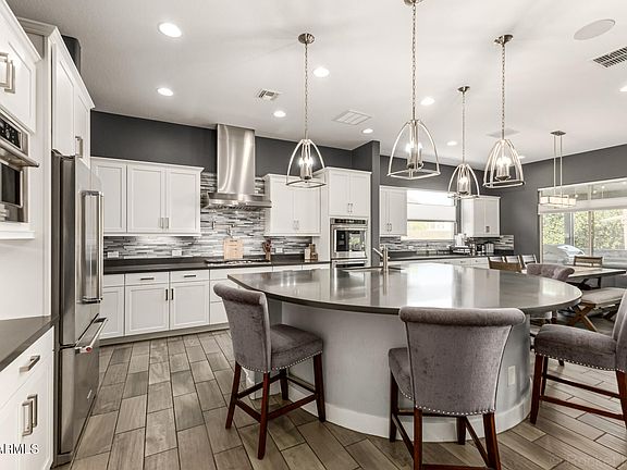 3rd image of 19384 E TIMBERLINE Road