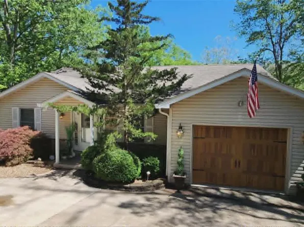 601 E Gray Friar, Marthasville, MO 63357