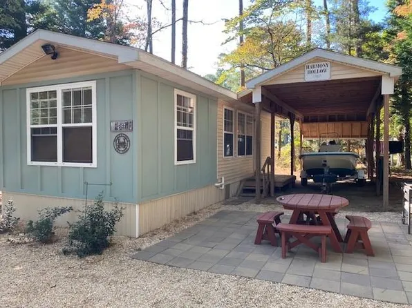 35015 Hickory Ct, Horntown, VA 23395