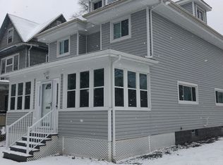 963 W 10th St, Erie, PA 16502