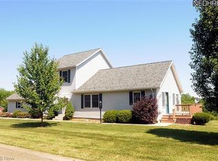 139-141 Meadowpark Dr, Cambridge, OH 43725