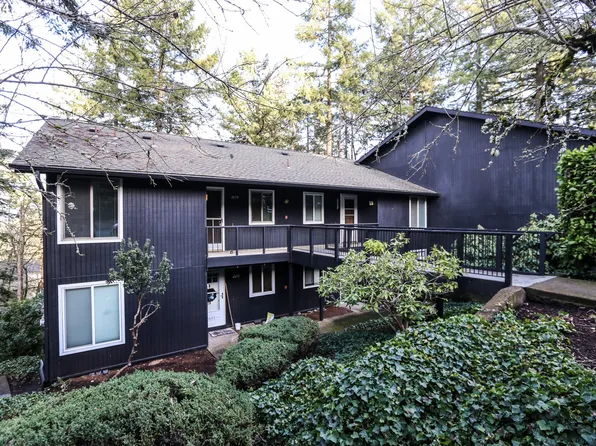 2653 Woodstone Pl, Eugene, OR 97405