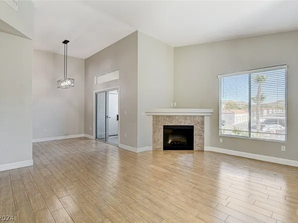 2305 W Horizon Ridge Pkwy APT 3722, Henderson, NV 89052